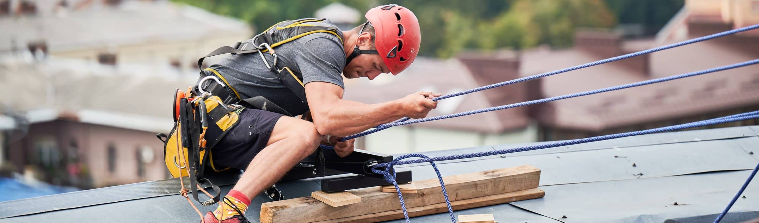 saftey-harness-for-roof-work